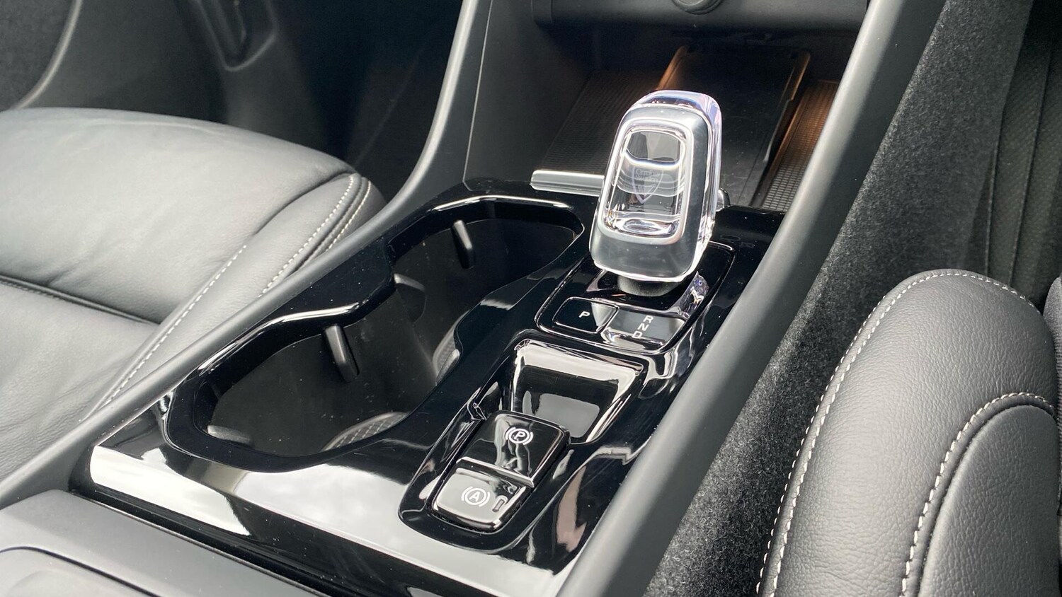 Used Volvo XC40 2023 for sale - 77839785: Photo 26