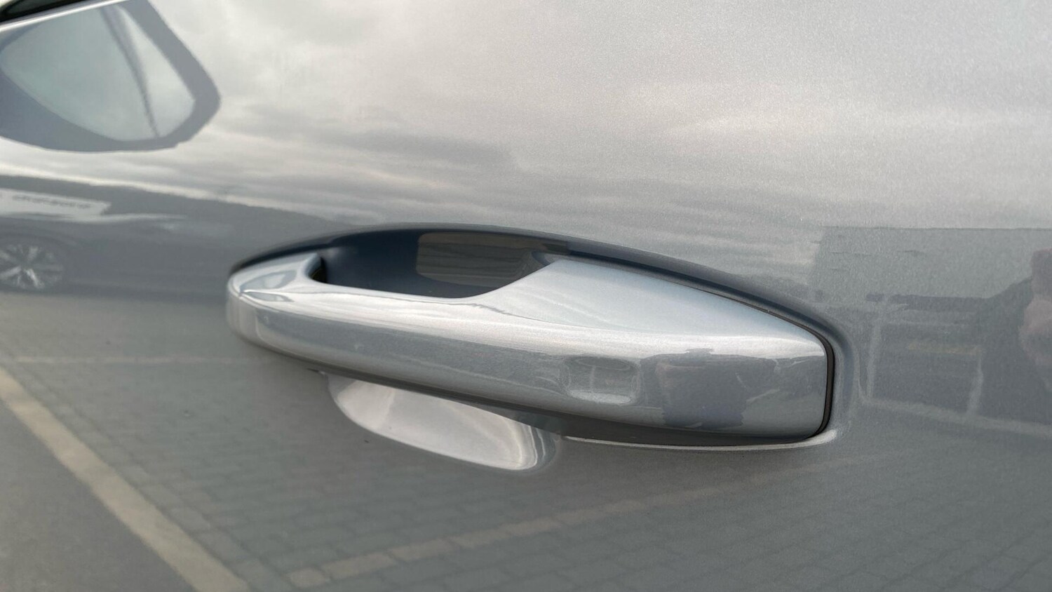 Used Volvo XC40 2023 for sale - 77839785: Photo 37