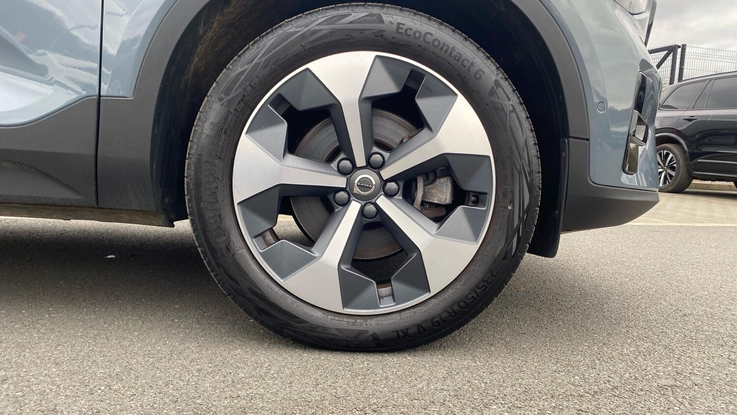 Used Volvo XC40 2023 for sale - 77839785: Photo 9