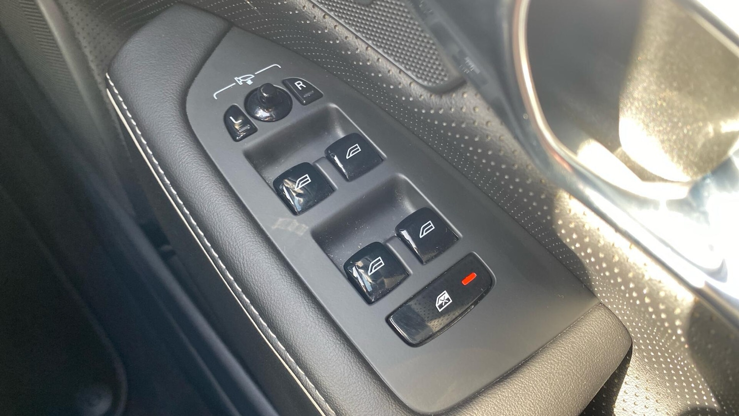 Used Volvo S90 2022 for sale - 76422708: Photo 25