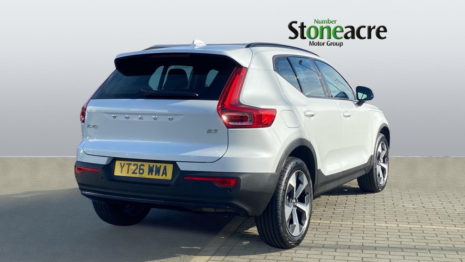 Used Volvo XC40 2026 for sale - 77898508: Photo 2