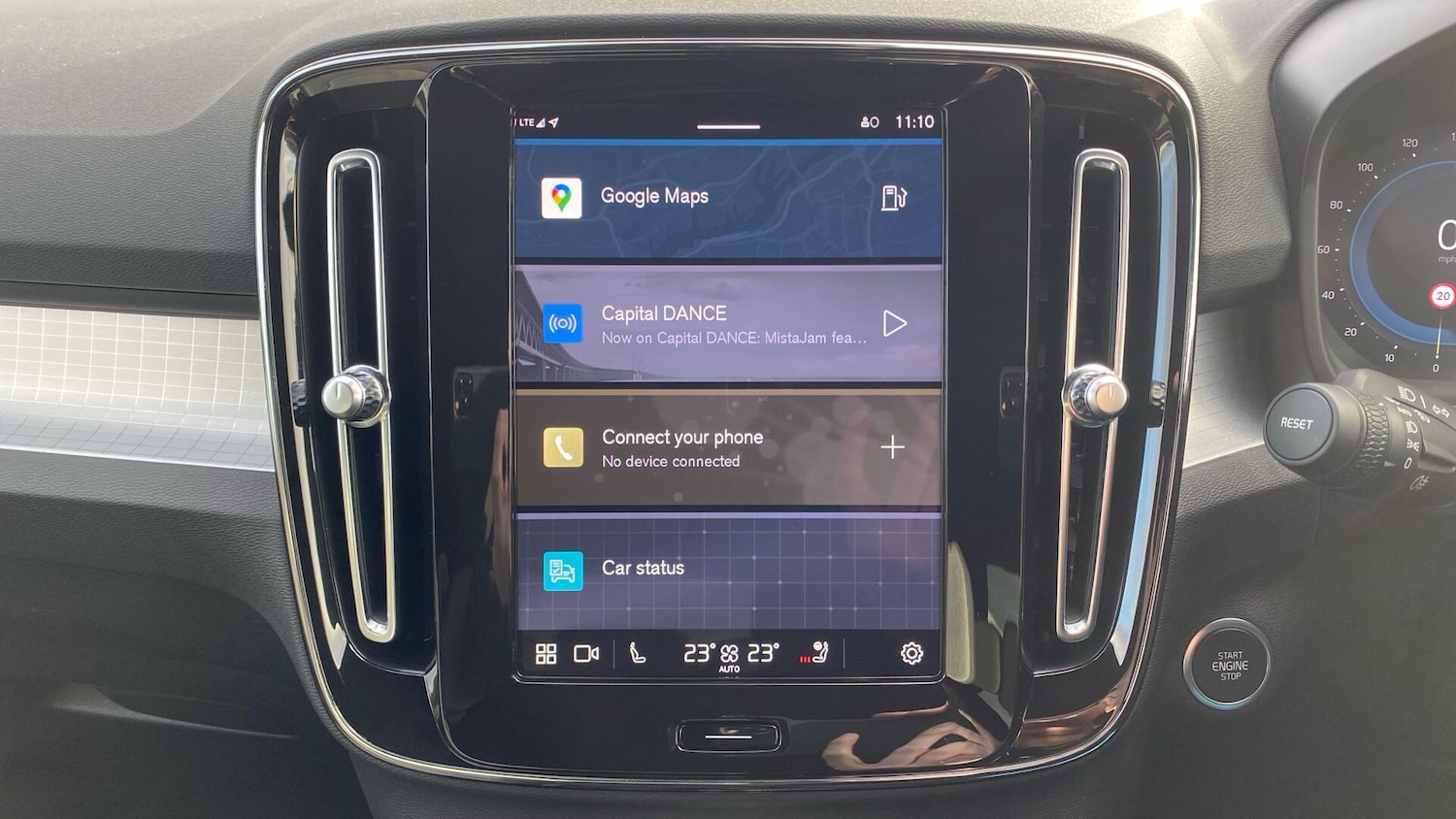 Used Volvo XC40 2023 for sale - 76936269: Photo 12