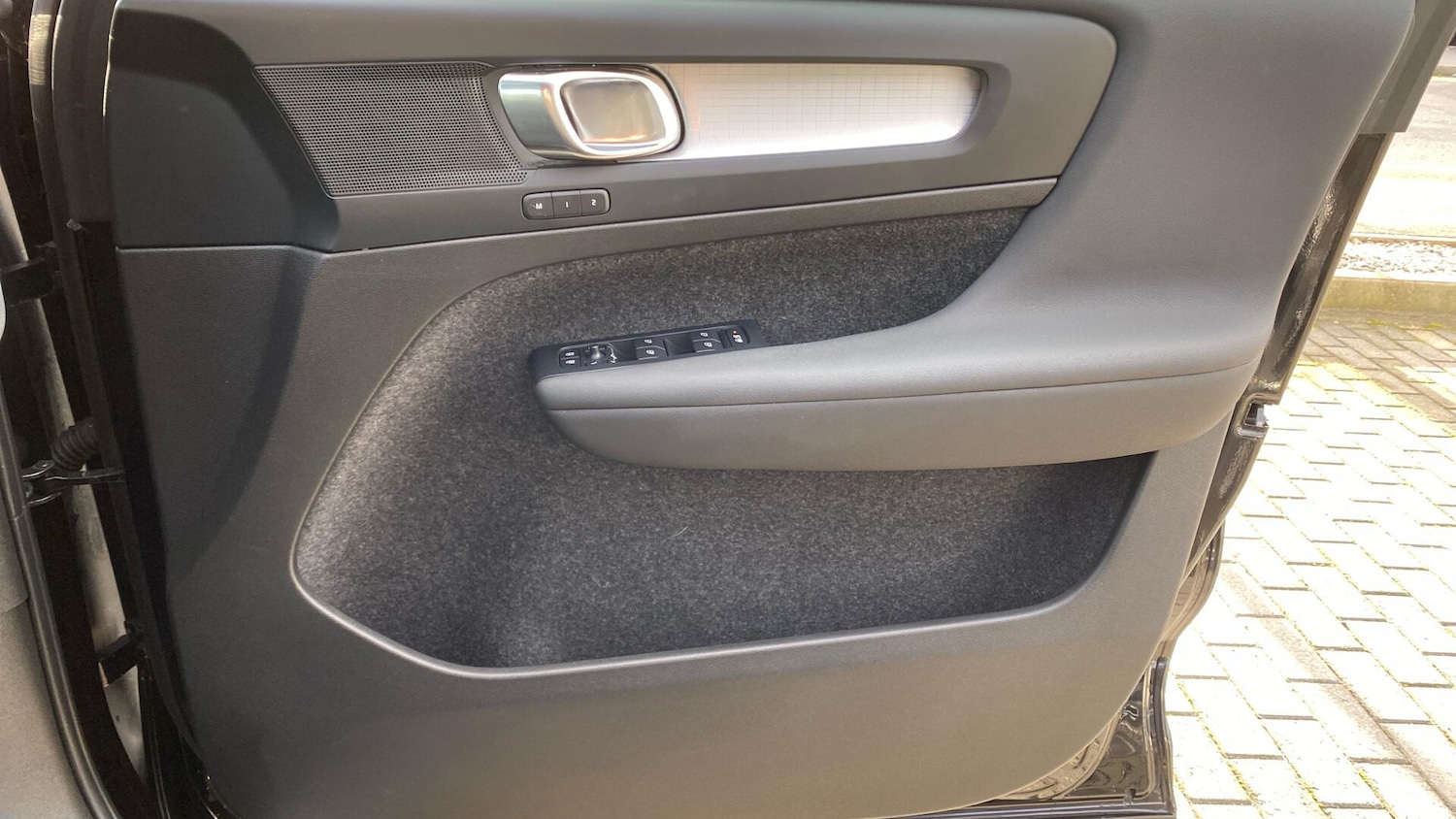 Used Volvo XC40 2023 for sale - 76936269: Photo 29