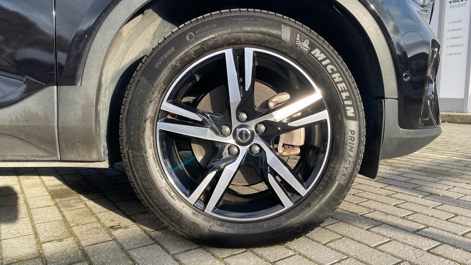 Used Volvo XC40 2023 for sale - 76936269: Photo 9