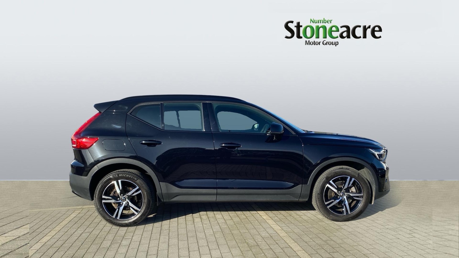 Used Volvo XC40 2023 for sale - 77768928: Photo 3