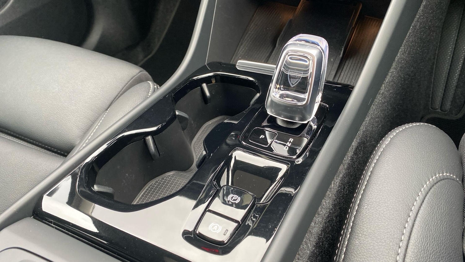 Used Volvo XC40 for sale - 77267108: Photo 11