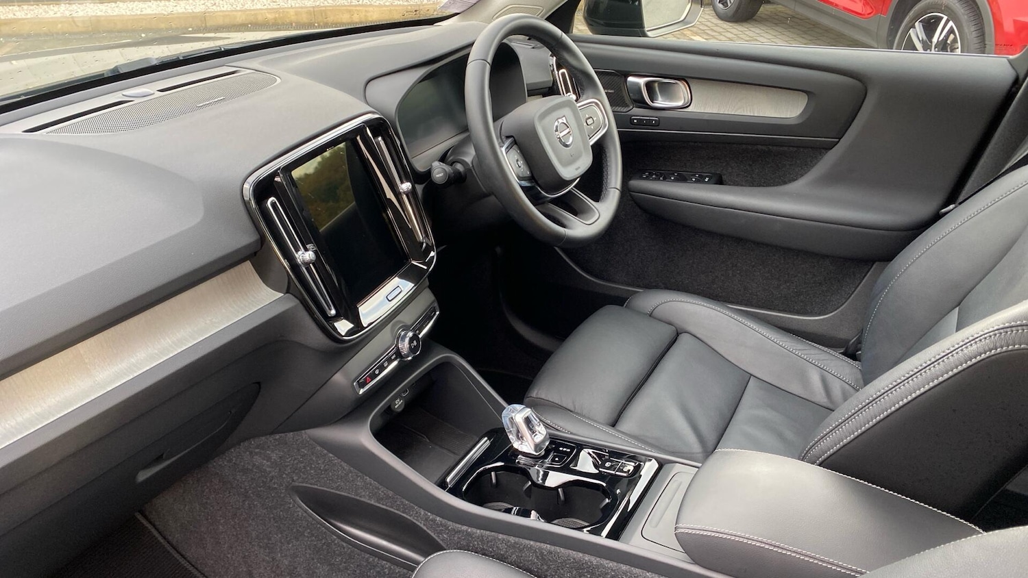 Used Volvo XC40 for sale - 77267108: Photo 12