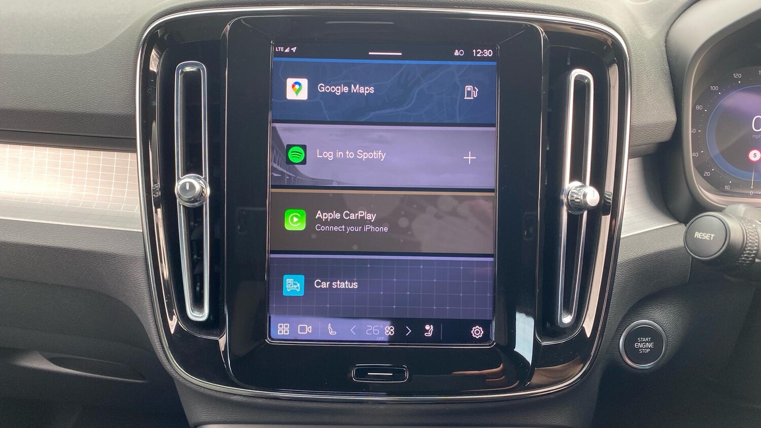 Used Volvo XC40 2022 for sale - 77695939: Photo 26