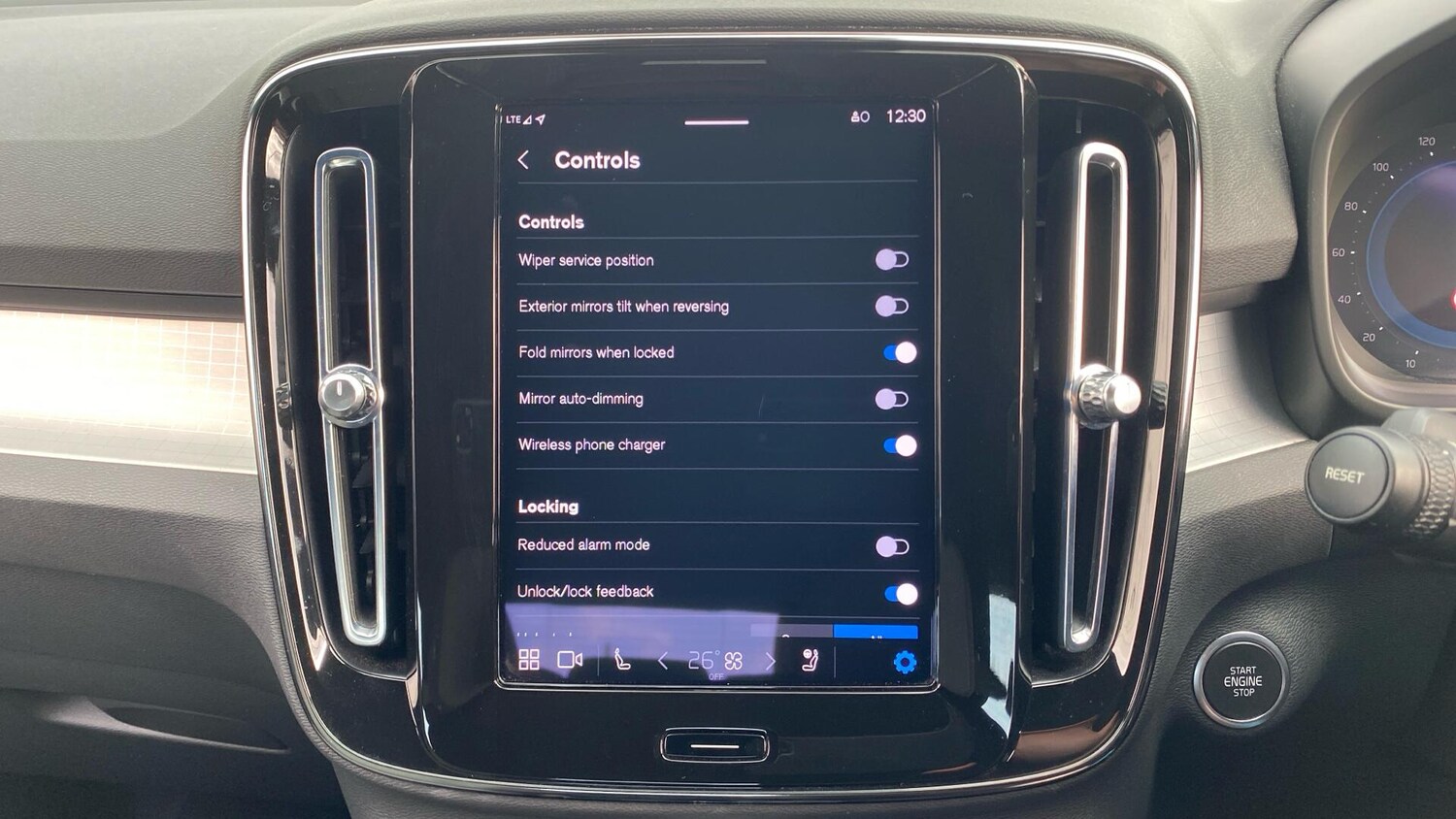 Used Volvo XC40 2022 for sale - 77695939: Photo 32