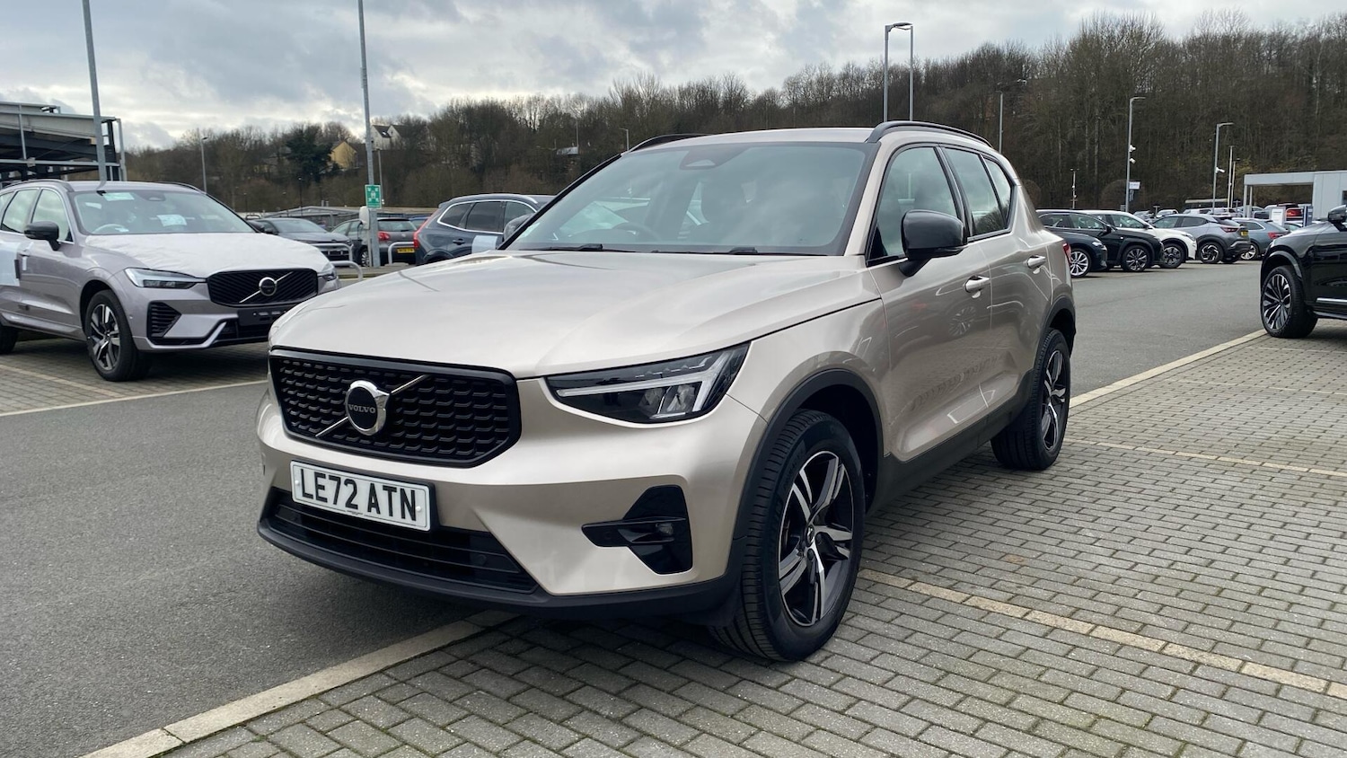 Used Volvo XC40 2022 for sale - 77695939: Photo 4