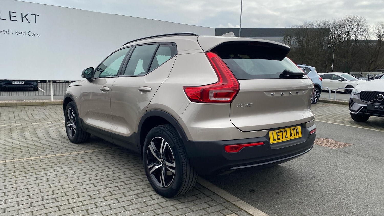 Used Volvo XC40 2022 for sale - 77695939: Photo 5