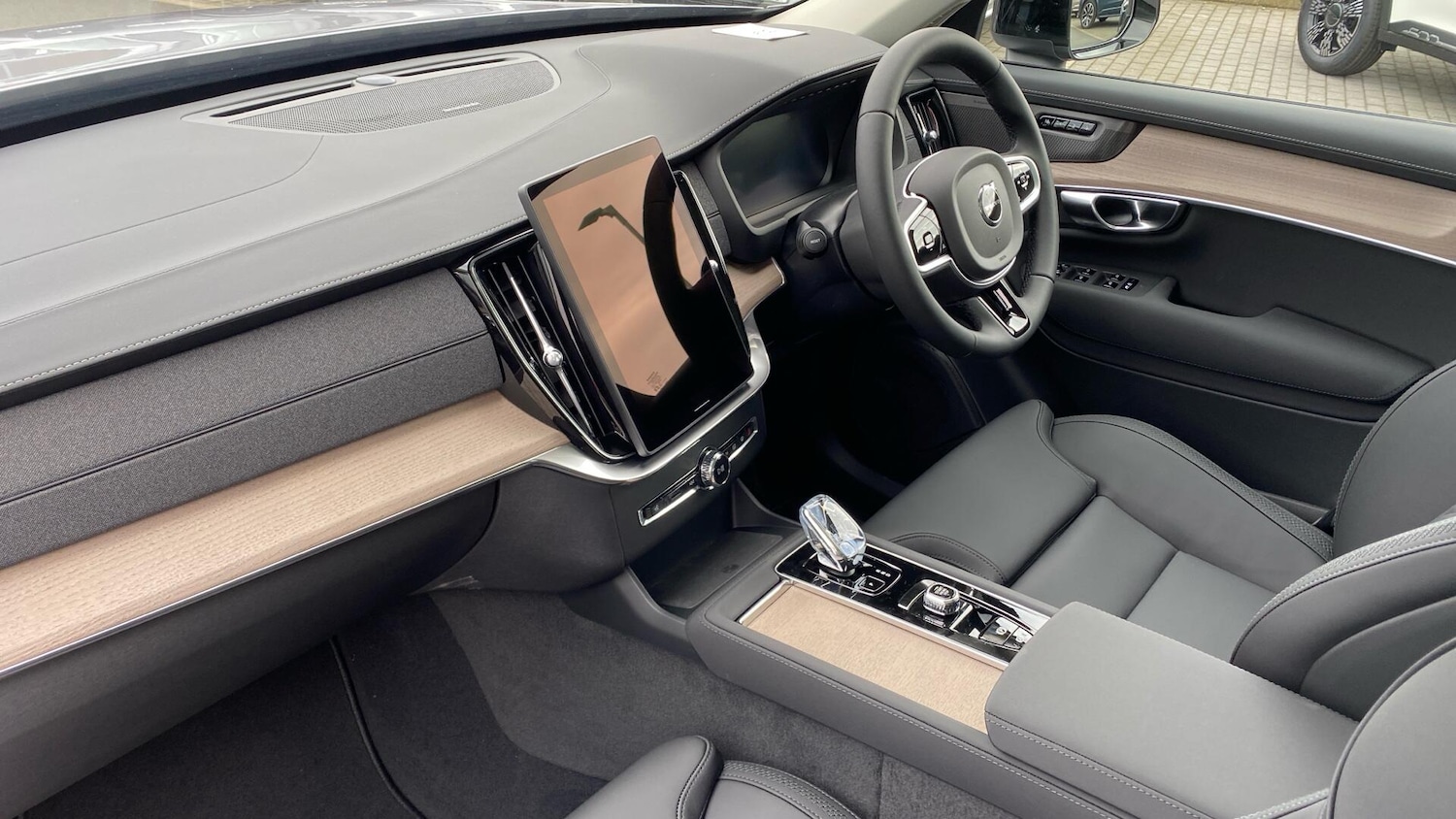 Used Volvo XC90 2026 for sale - 78058860: Photo 14