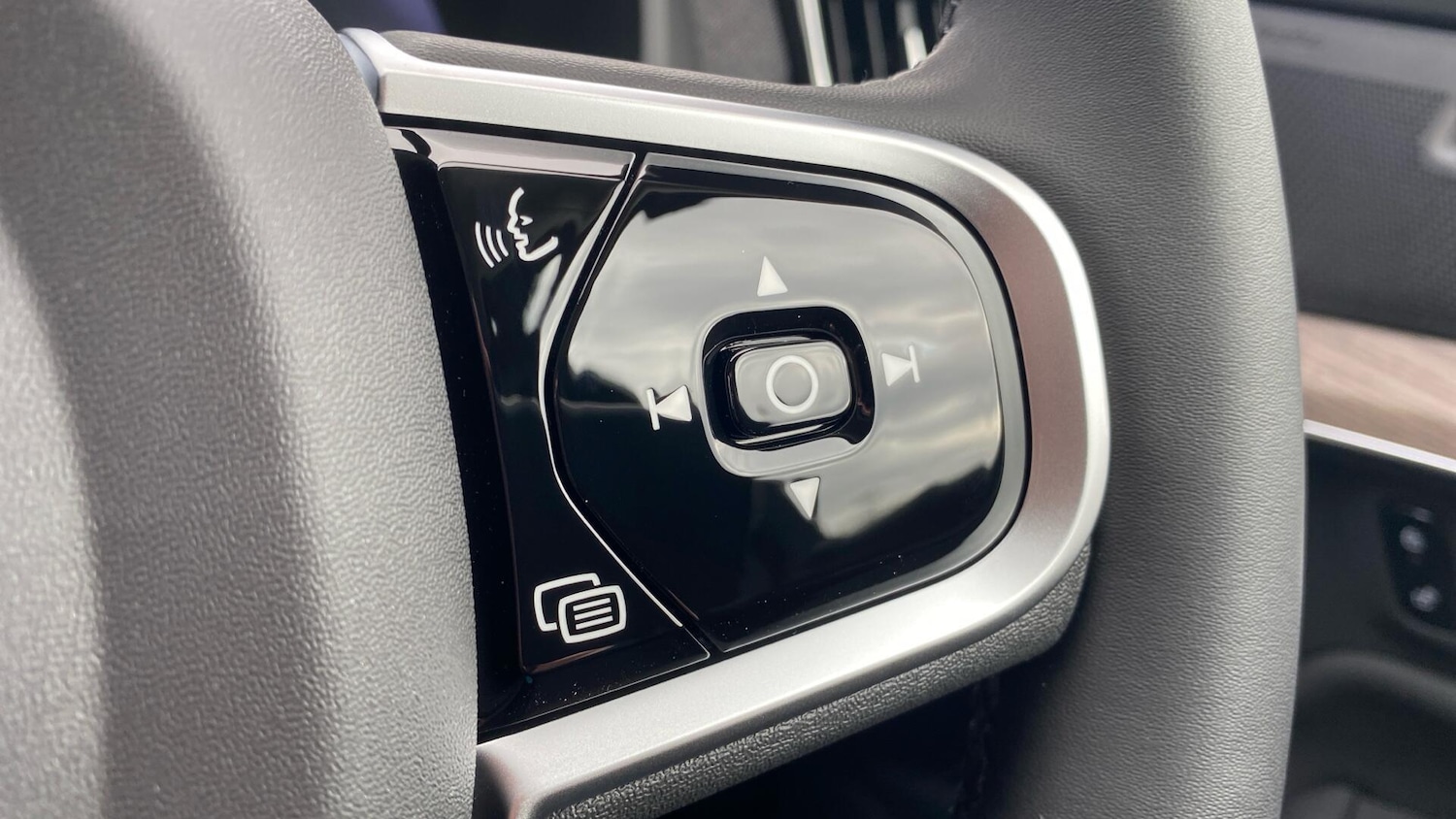 Used Volvo XC90 2026 for sale - 78058860: Photo 21