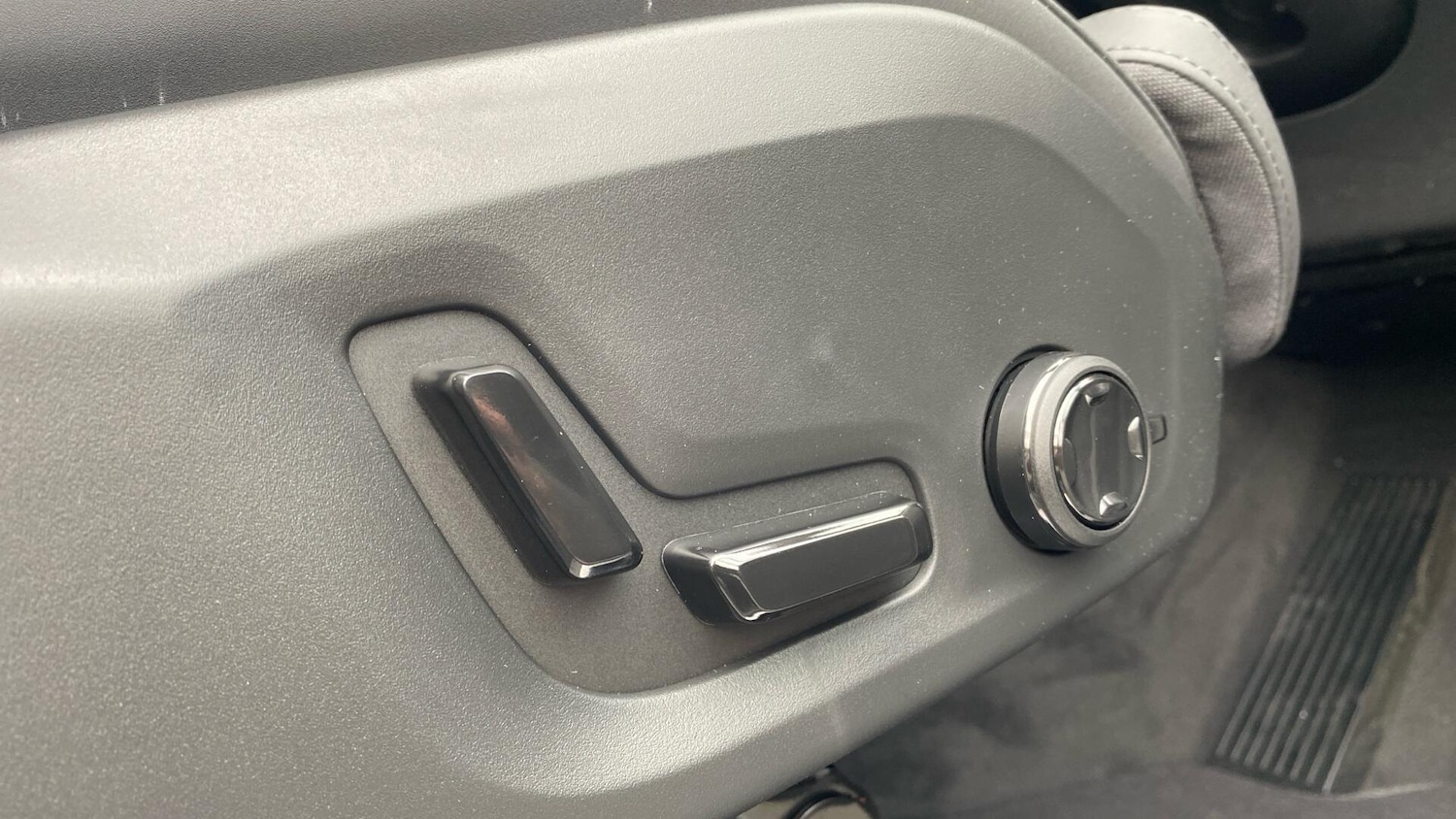 Used Volvo XC90 2026 for sale - 78058860: Photo 24