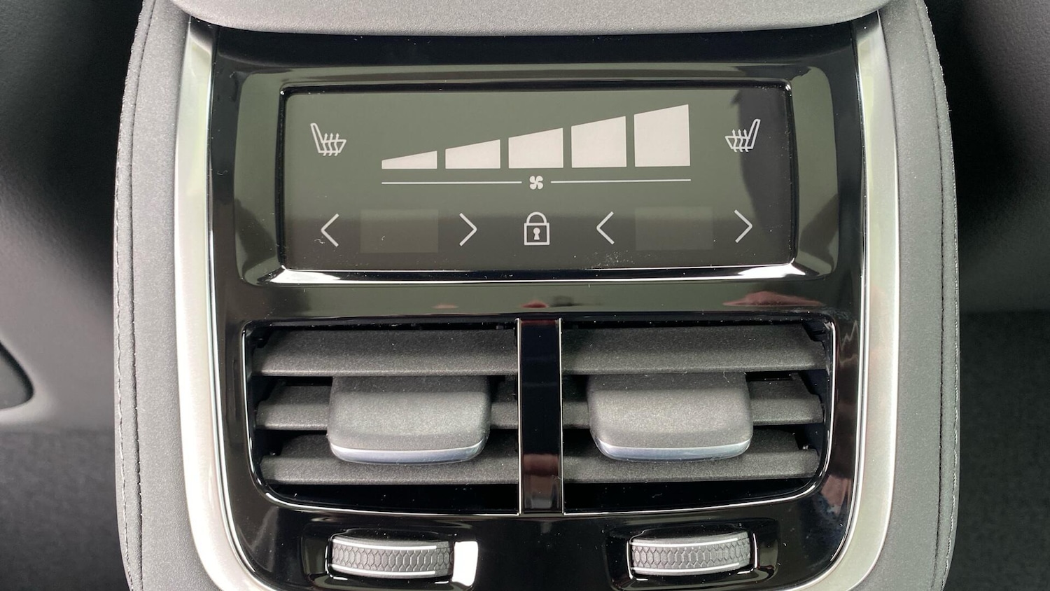 Used Volvo XC90 2026 for sale - 78058860: Photo 38