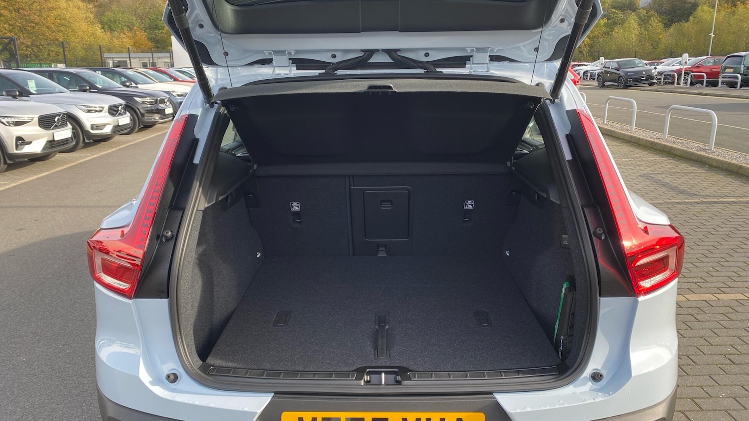 Used Volvo XC40 2025 for sale - 76432575: Photo 13