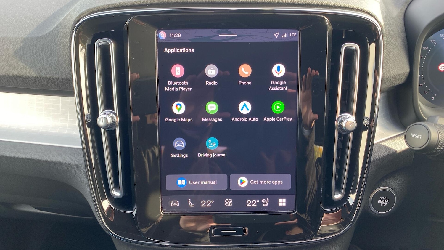 Used Volvo XC40 2025 for sale - 76432575: Photo 17