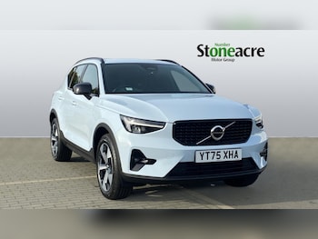 Used Volvo XC40 2025 for sale - 76432575: Photo