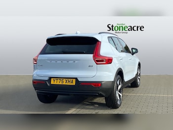Used Volvo XC40 2025 for sale - 76432575: Photo