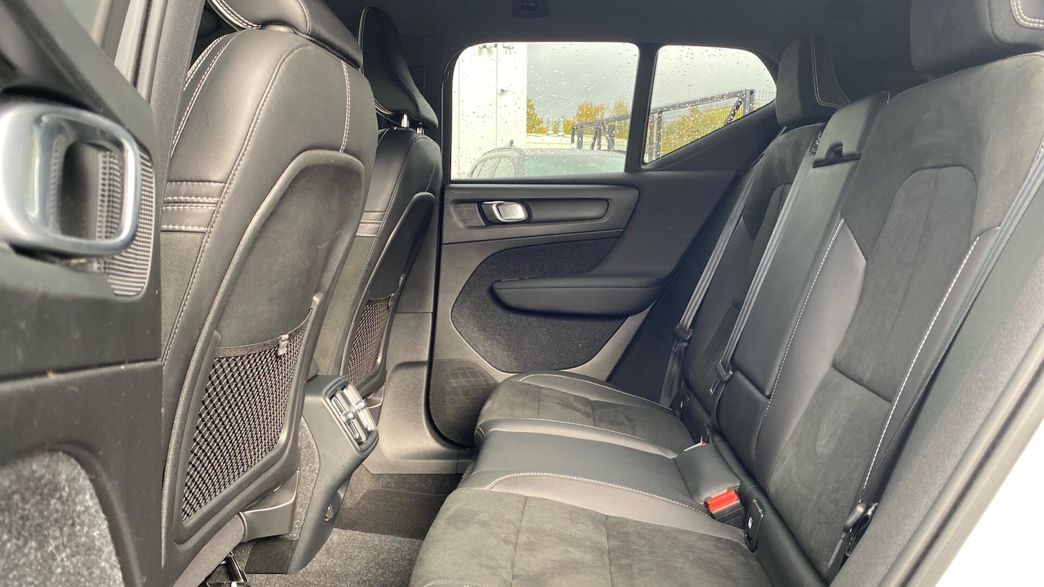Used Volvo XC40 2021 for sale - 76349836: Photo 32