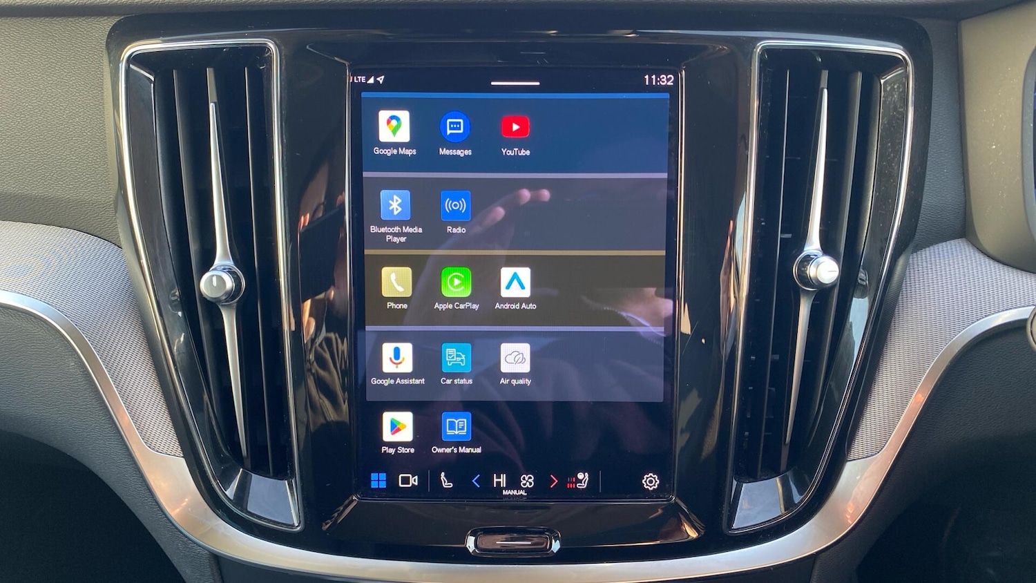 Used Volvo S60 2023 for sale - 76727631: Photo 17