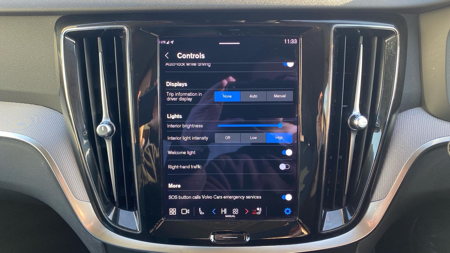 Used Volvo S60 2023 for sale - 76727631: Photo 25