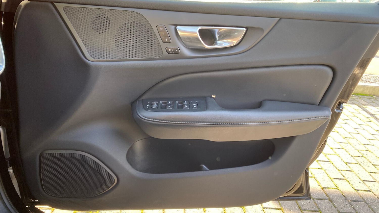 Used Volvo S60 2023 for sale - 76727631: Photo 29