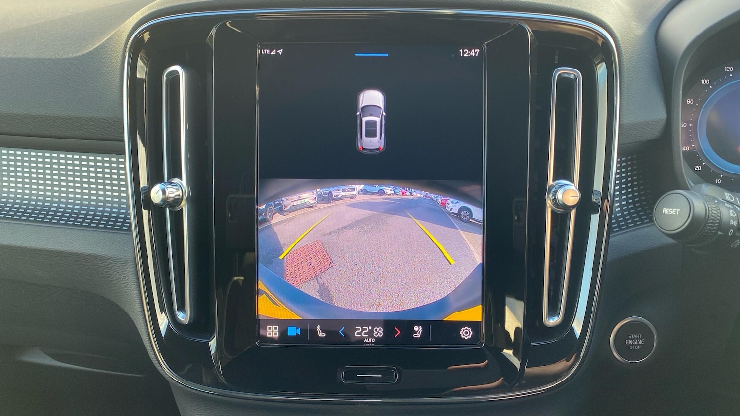 Used Volvo XC40 2022 for sale - 76935888: Photo 19