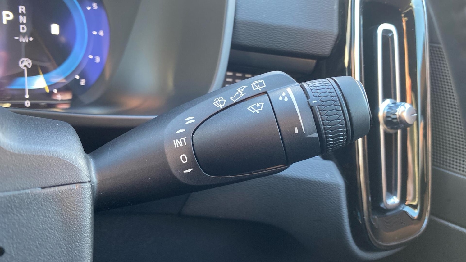 Used Volvo XC40 2022 for sale - 76935888: Photo 23