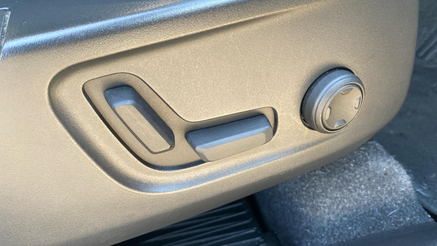 Used Volvo XC40 2022 for sale - 76935888: Photo 30