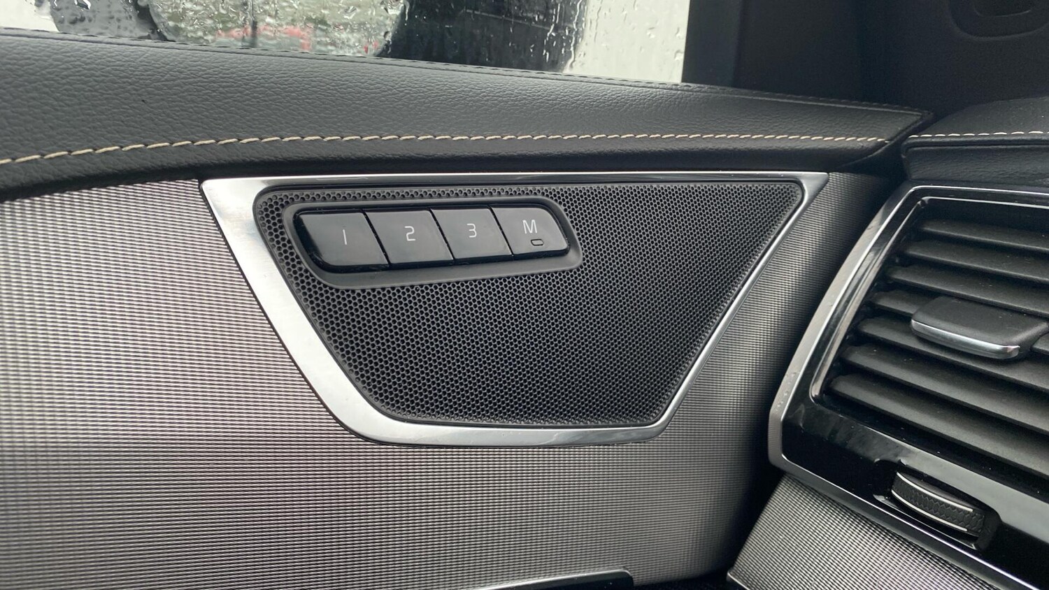 Used Volvo XC90 for sale - 77892284: Photo 25