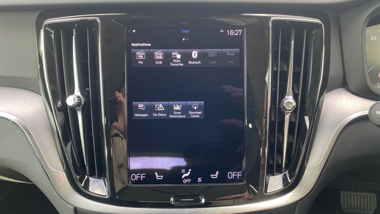 Used Volvo V60 2022 for sale - 78086236: Photo 16