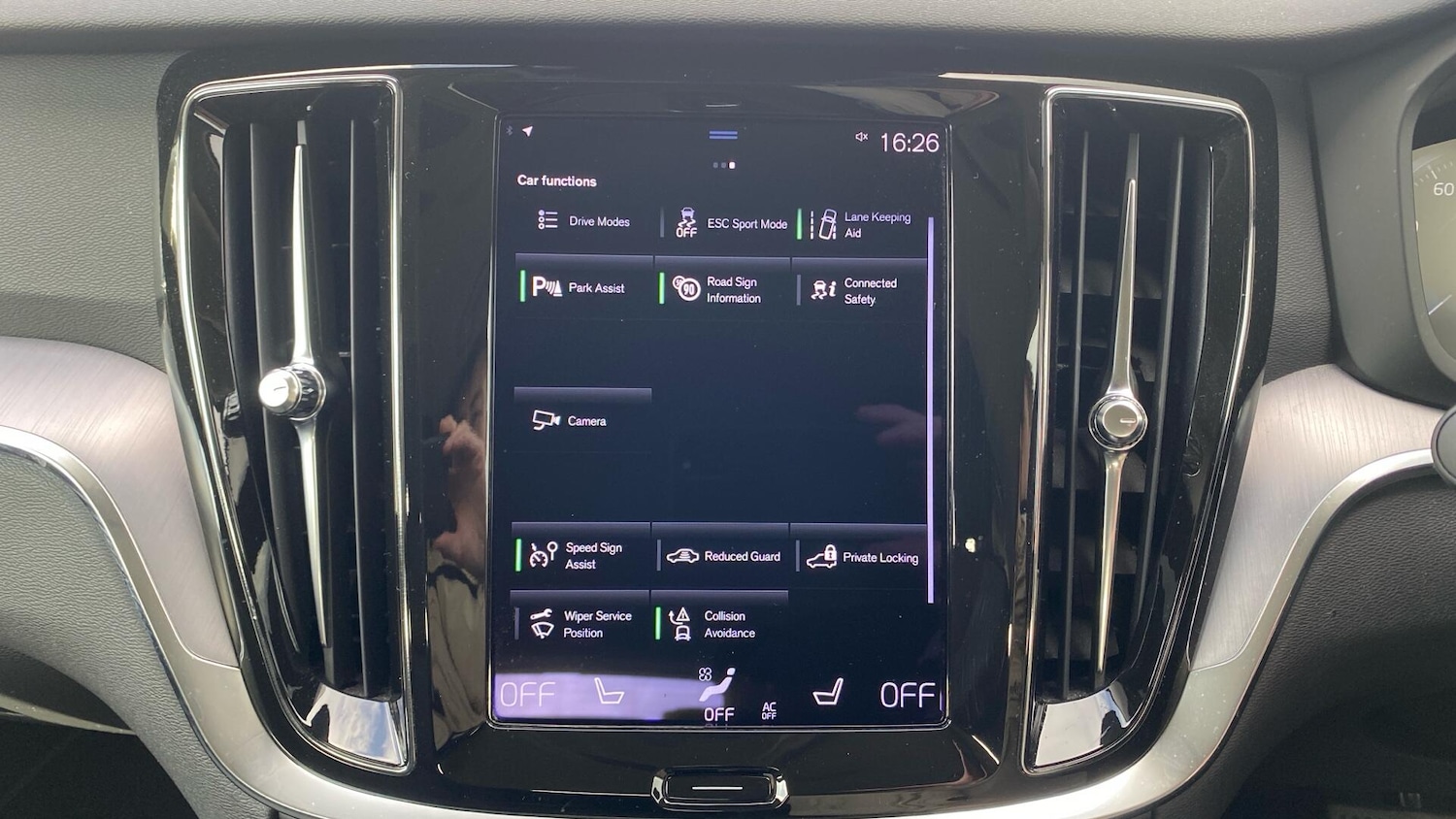 Used Volvo V60 2022 for sale - 78086236: Photo 17