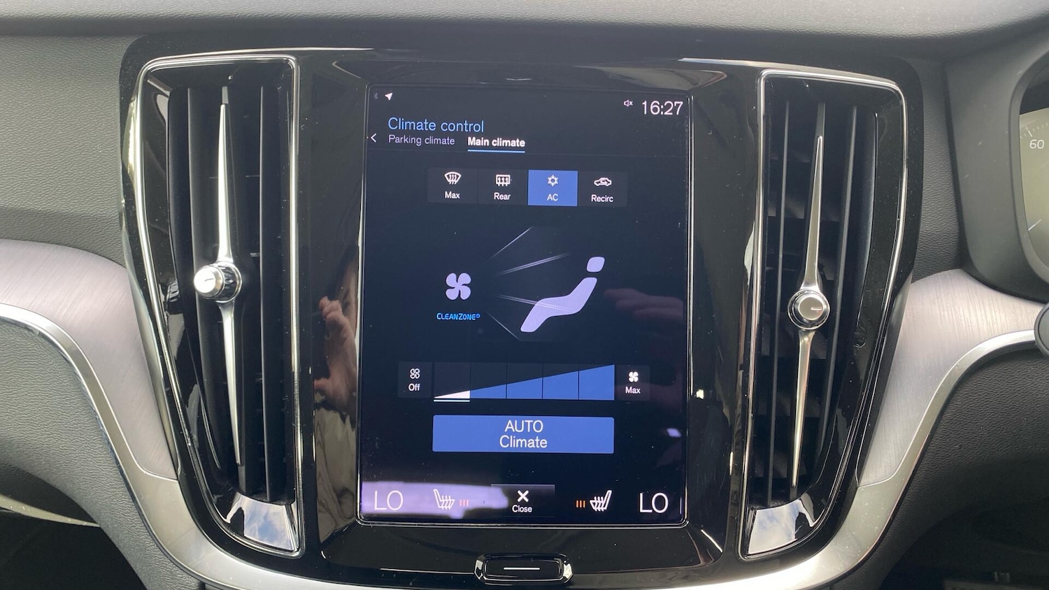 Used Volvo V60 2022 for sale - 78086236: Photo 25