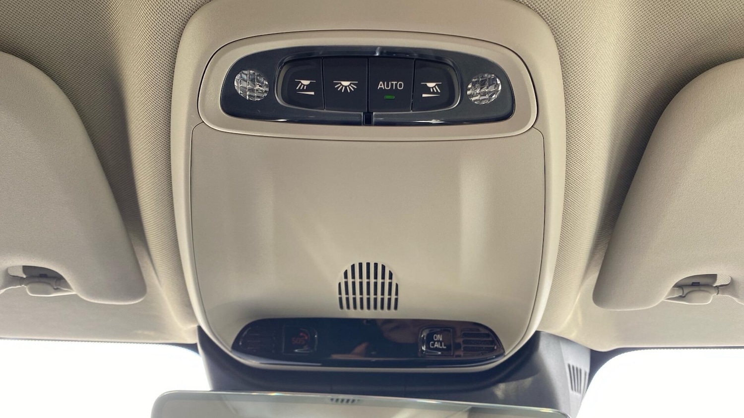 Used Volvo V60 2022 for sale - 78086236: Photo 28