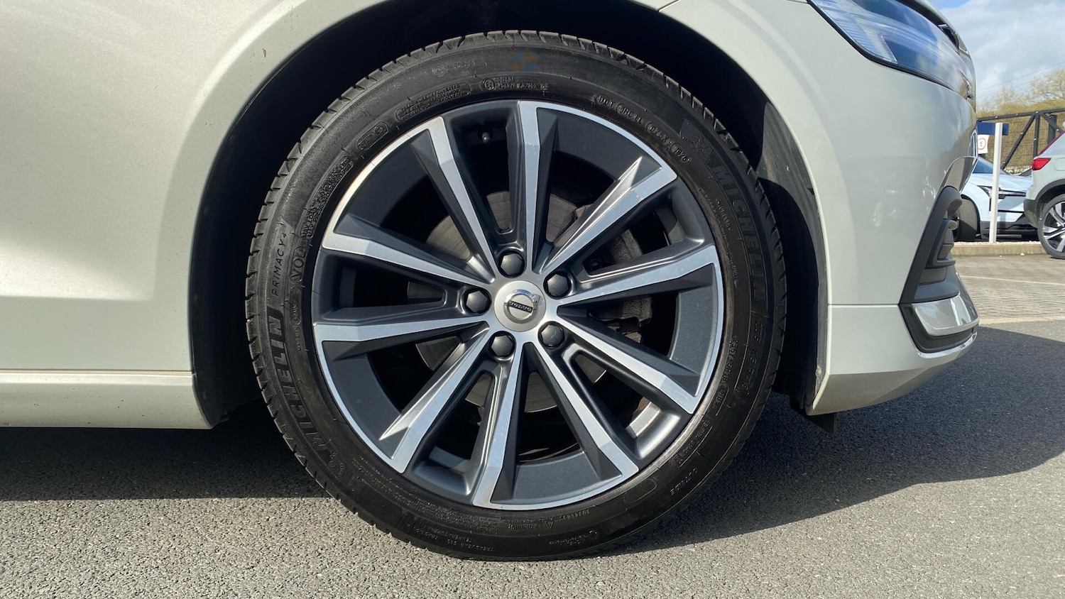 Used Volvo V60 2022 for sale - 78086236: Photo 9