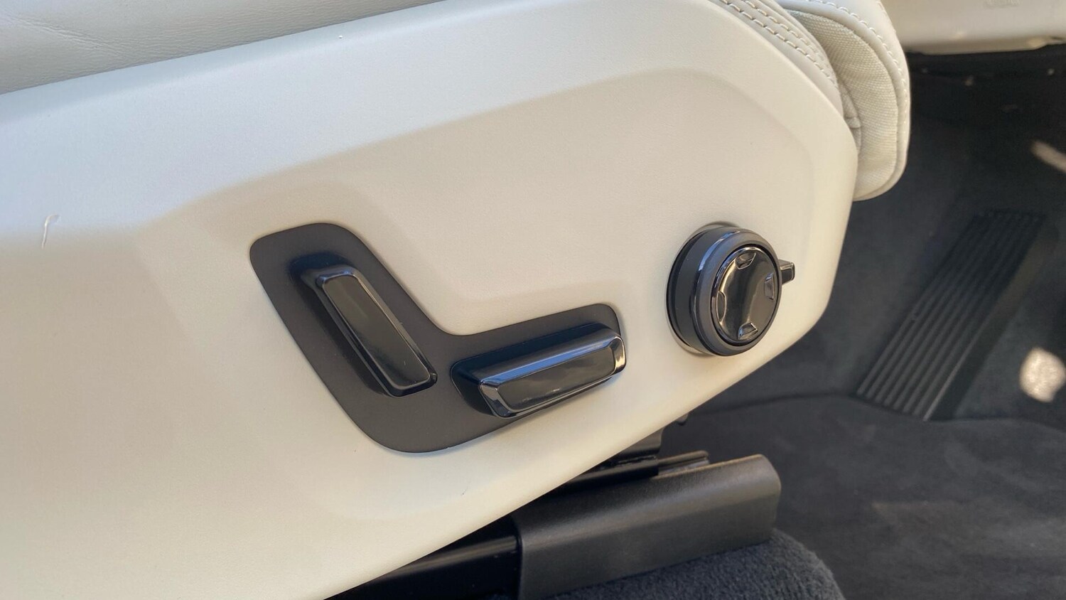 Used Volvo XC90 2025 for sale - 77799486: Photo 23