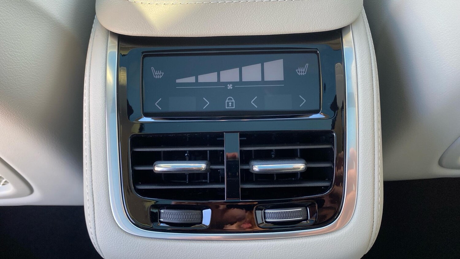 Used Volvo XC90 2025 for sale - 77799486: Photo 37