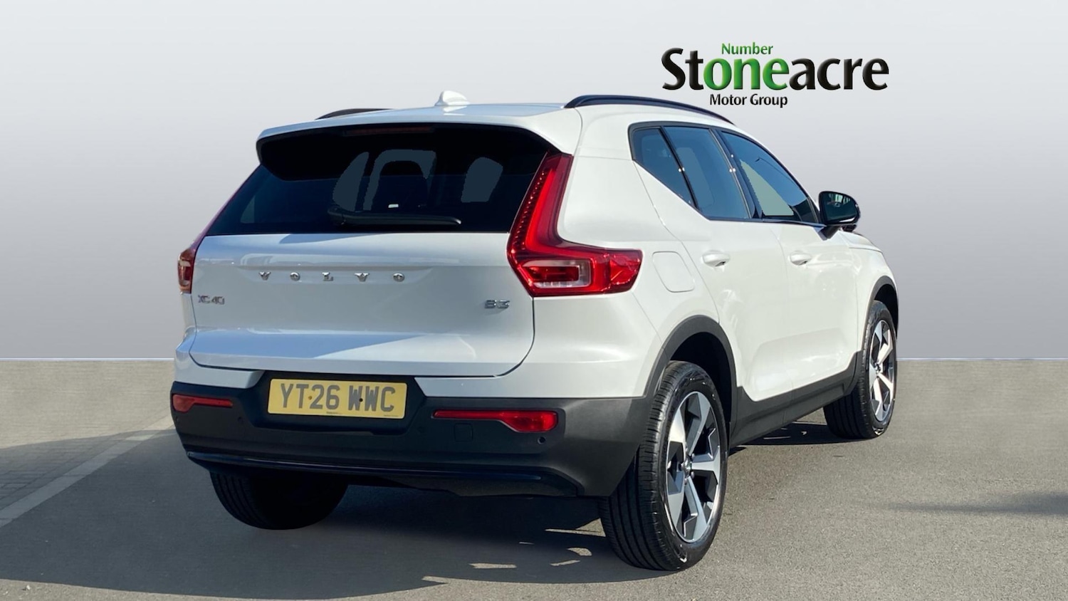 Used Volvo XC40 2026 for sale - 77898507: Photo 2