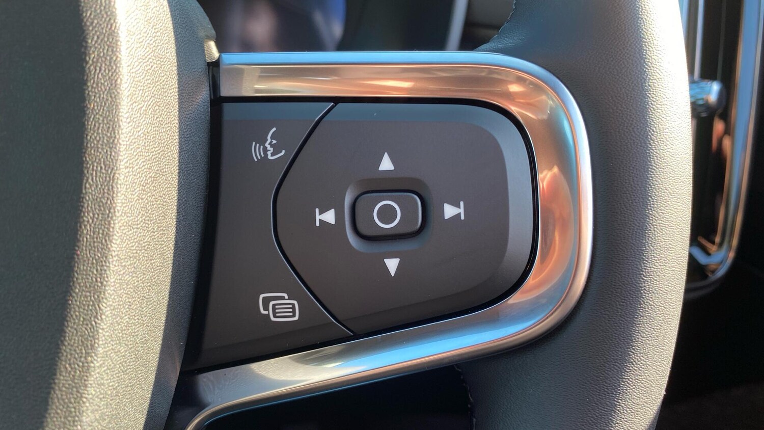 Used Volvo XC40 2026 for sale - 77898507: Photo 22