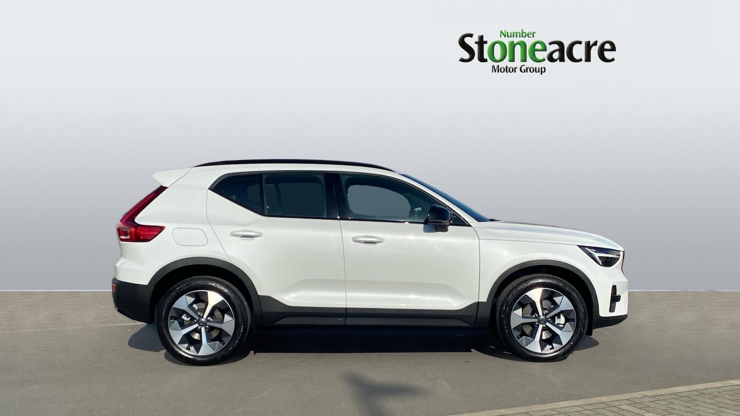 Used Volvo XC40 2026 for sale - 77898507: Photo 3