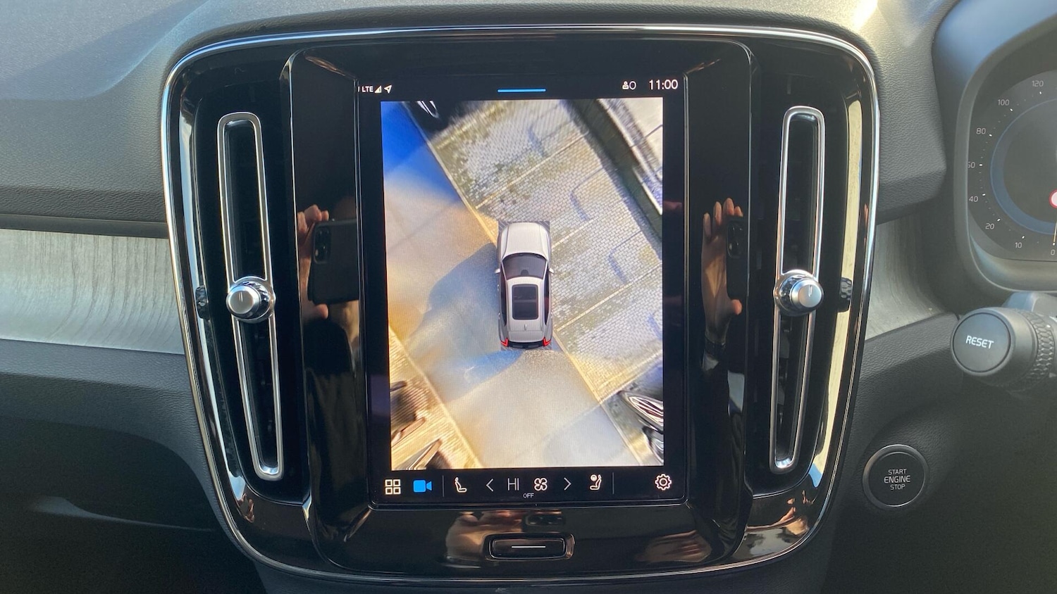 Used Volvo XC40 2024 for sale - 76592009: Photo 20