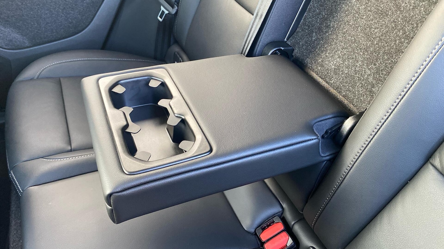 Used Volvo XC40 2024 for sale - 76592009: Photo 35