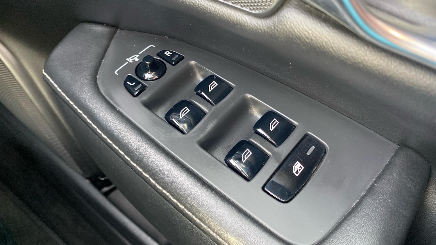 Used Volvo S90 2018 for sale - 77598553: Photo 19