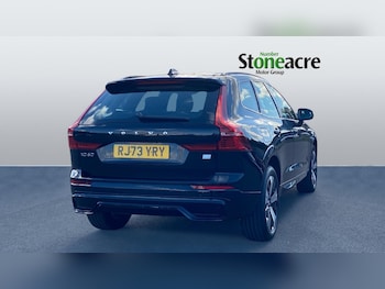 Used Volvo XC60 2023 for sale - 76072225: Photo 2