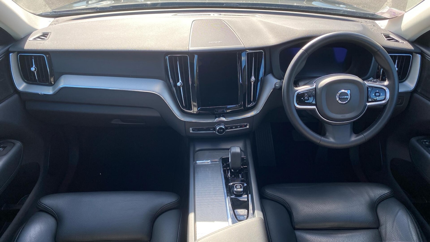 Used Volvo XC60 2023 for sale - 76072225: Photo 6