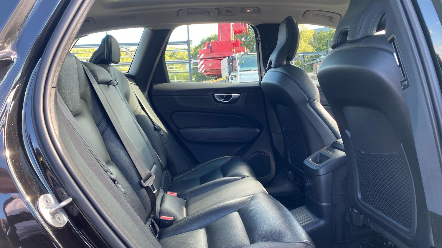 Used Volvo XC60 2023 for sale - 76072225: Photo 7