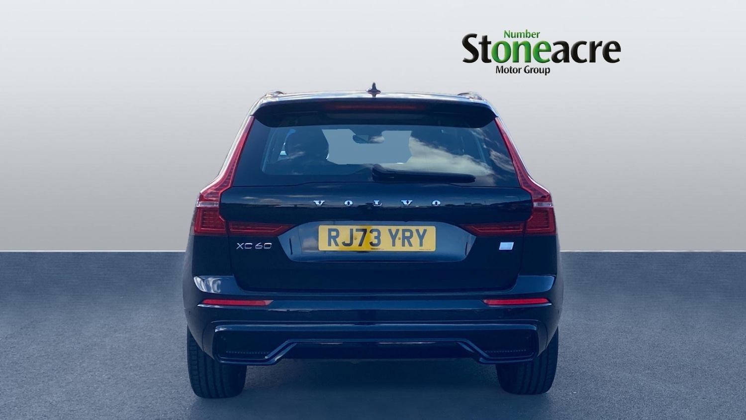 Used Volvo XC60 2023 for sale - 76072225: Photo 8