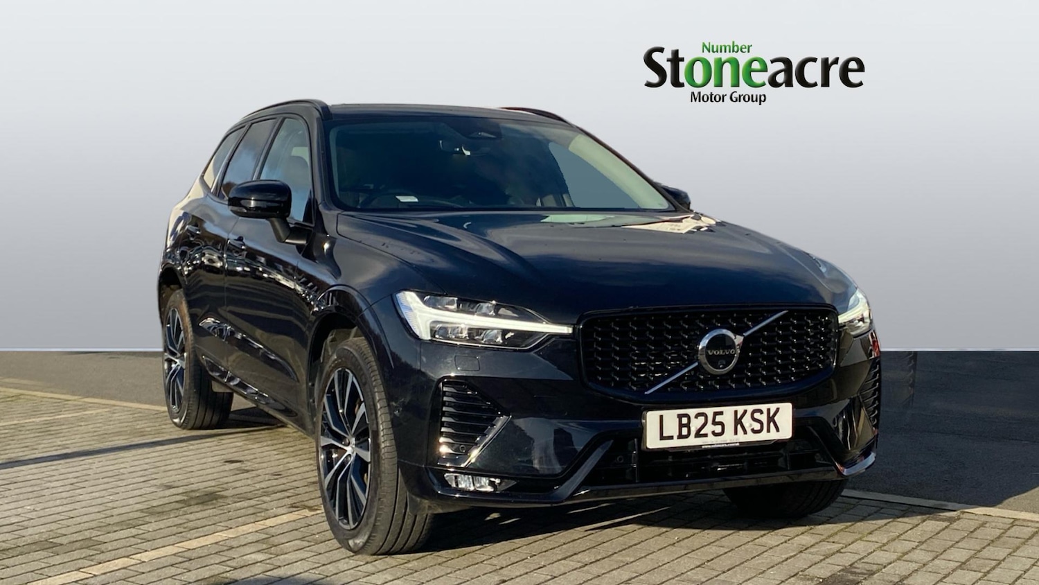 Used Volvo XC60 2025 for sale - 76936048: Photo 1