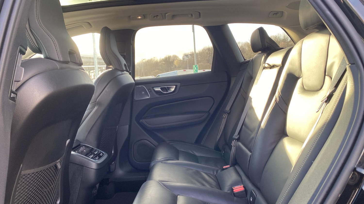 Used Volvo XC60 2025 for sale - 76936048: Photo 33